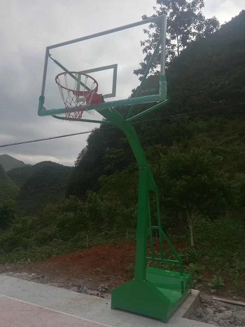 凹箱移动篮球架